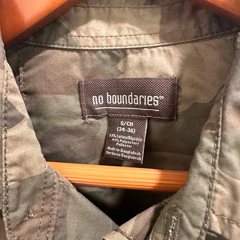 No Boundaries Men's Camo Field Jacket - Picture 3 of 3